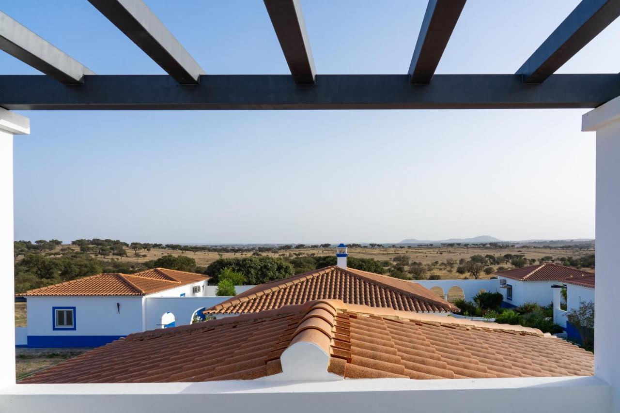 Change The World - Herdade Monte Do Peral Montes Juntos ภายนอก รูปภาพ